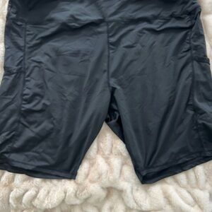 Black Athletic Shorts with pockets plus 8x